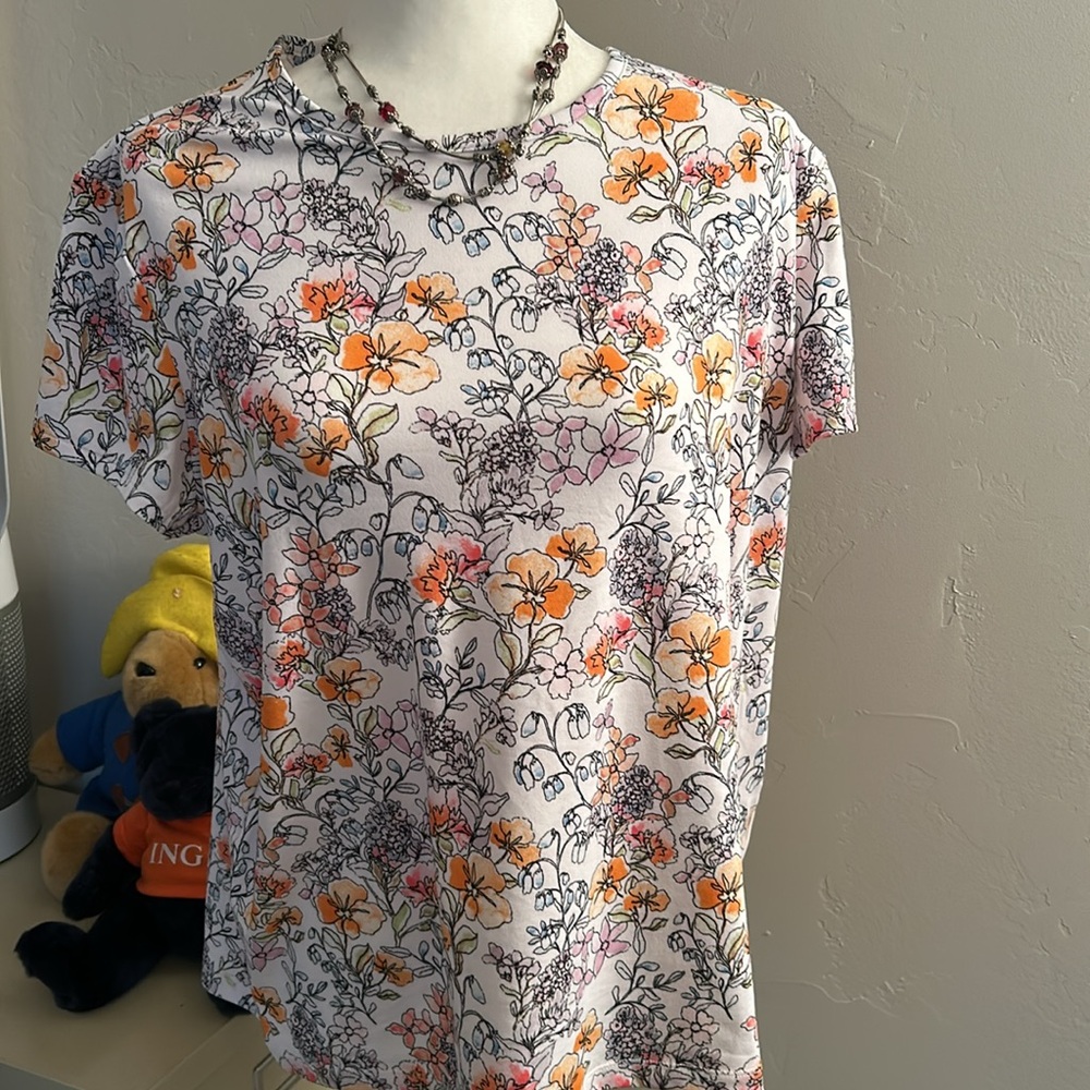 NWT Brooks Brothers tee